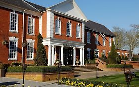 Manor Hotel Meriden 4*